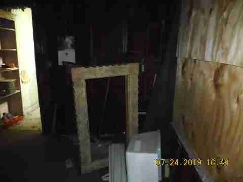 6045 Larkins (20)_m.jpg